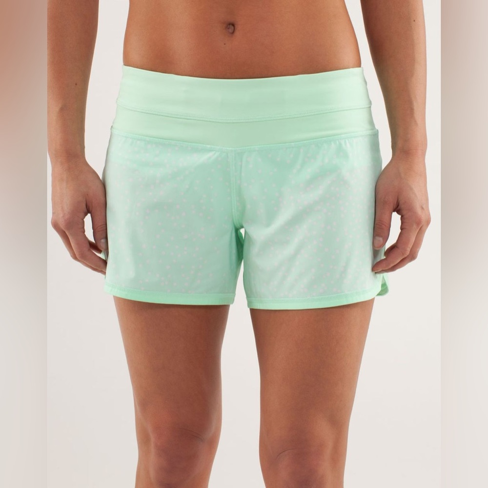 Lululemon Groovy Run Short